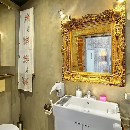Abracadabra Apartment